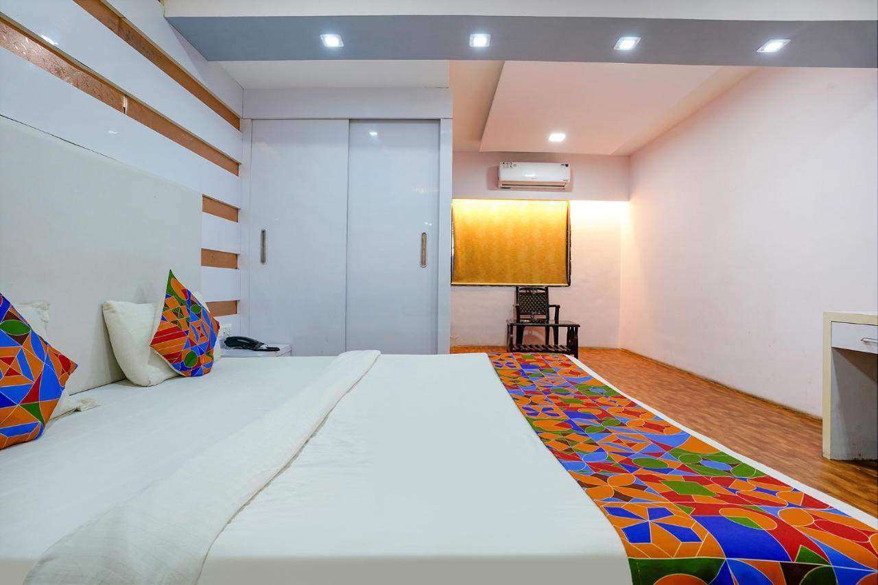 Fabexpress Vinyasa Residency Hotel Bhayandar Exterior photo